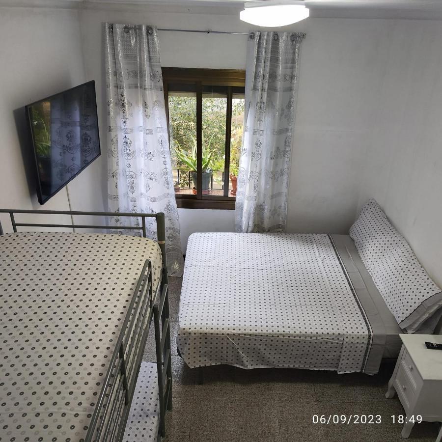 Apto Barcelona C R Apartment Santa Coloma de Gramenet Exterior photo